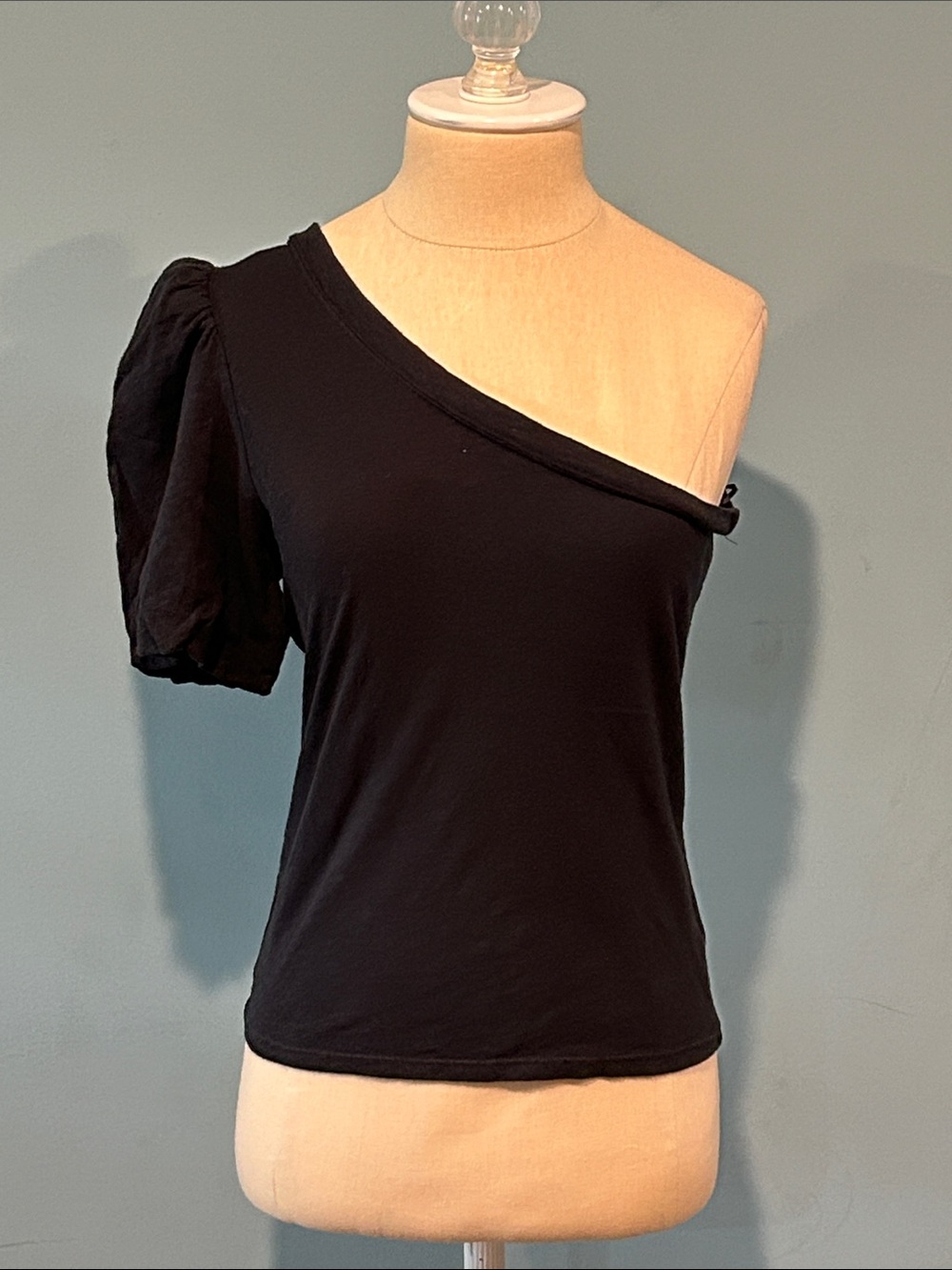 Z Supply Penelope One Shoulder Puff Sleeve Cotton Top size Small Black